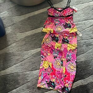 Josie by Natori two piece silky pajama set.  New with tags.  Size Medium.